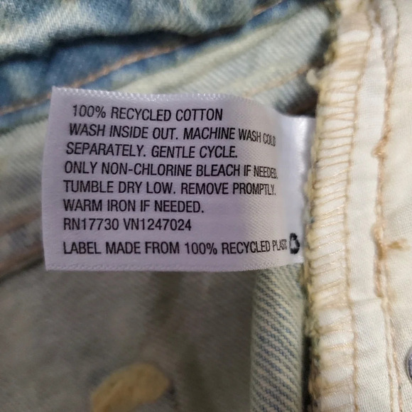NWT Wild Fable Jean Denim Distressed Faded Mini Skirt 12 - Picture 7 of 7